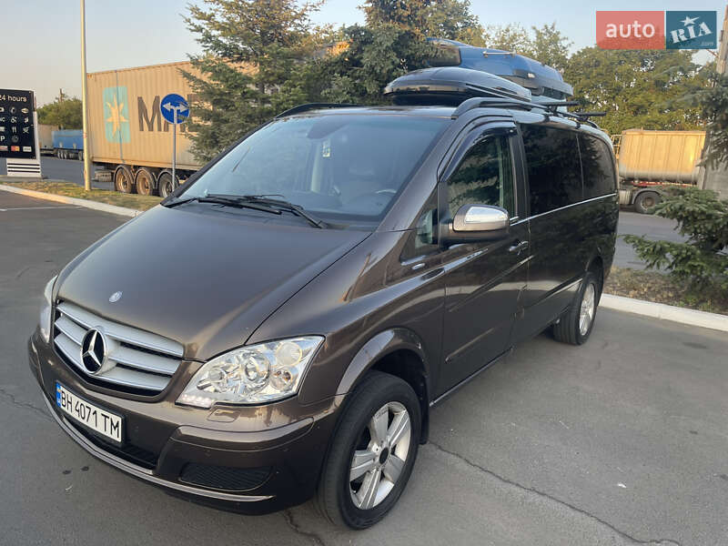 Mercedes-benz Viano (2013)