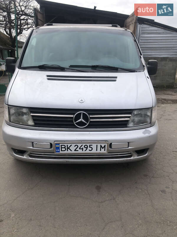 Mercedes-benz Vito (2000)