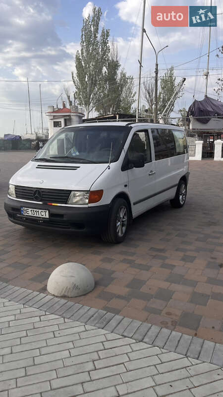 Mercedes-benz Vito (2003)