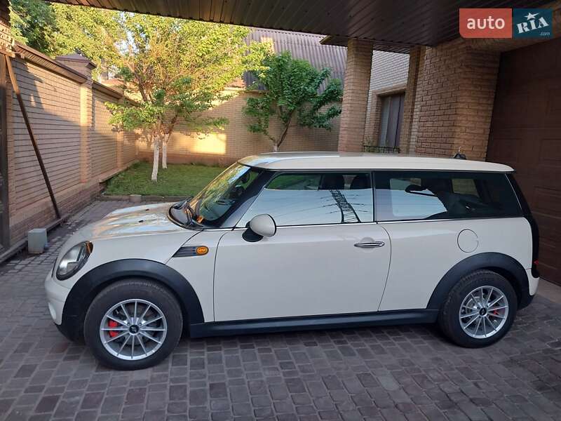 Mini Clubman (2009)