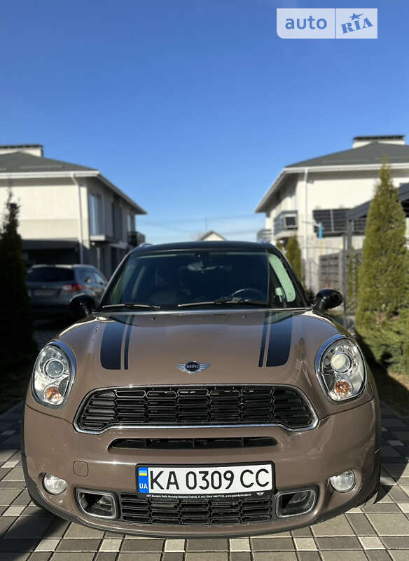 Mini Cooper sd countryman (2014)