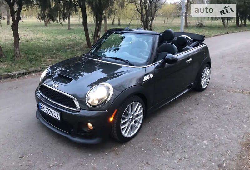 Mini Hatch (2013)