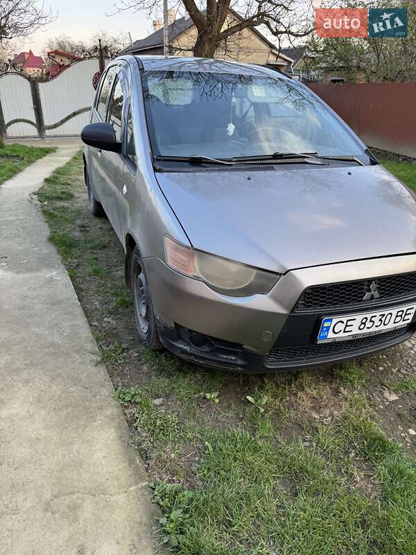 Mitsubishi Colt (2009)
