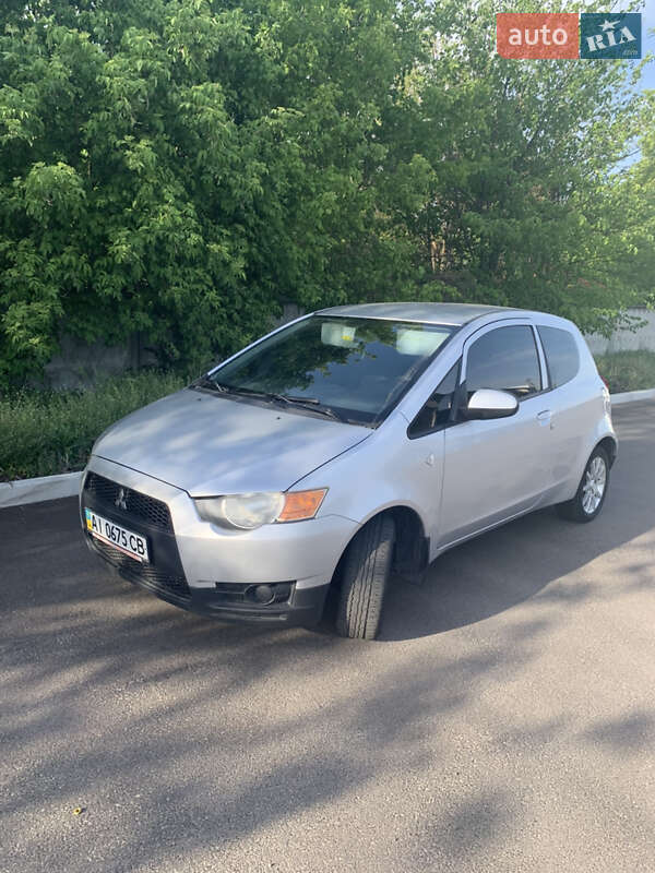 Mitsubishi Colt (2008)