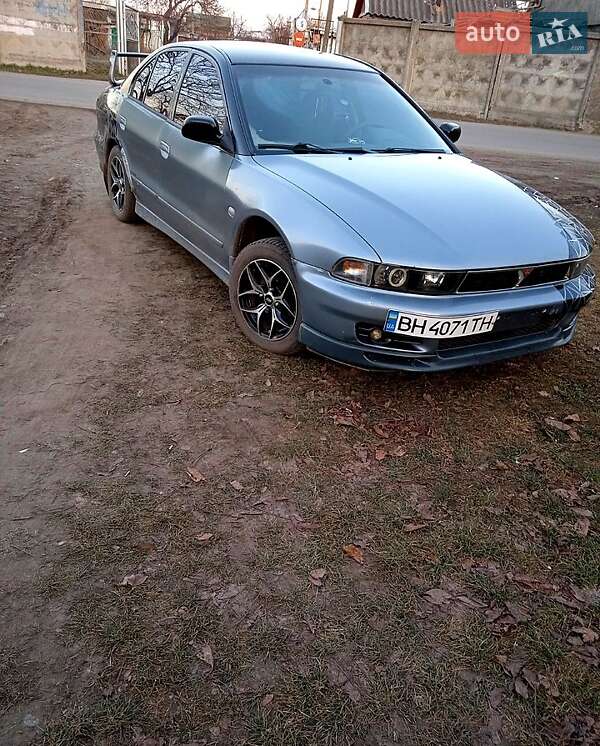 Mitsubishi Galant (2002)