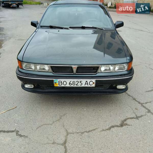 Mitsubishi Galant (1992)