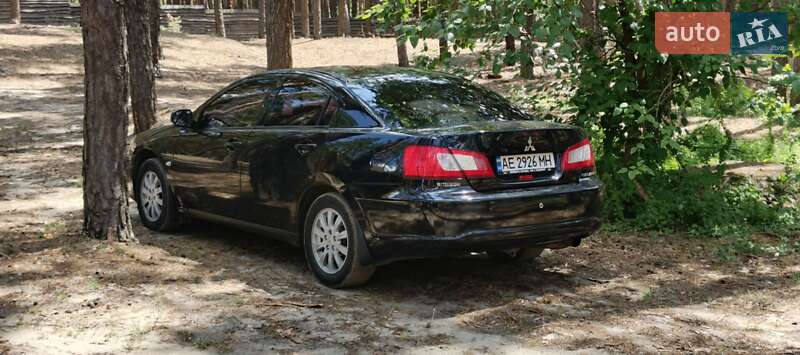 Mitsubishi Galant (2009)