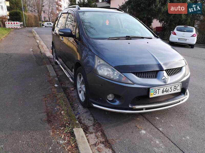 Mitsubishi Grandis (2006)
