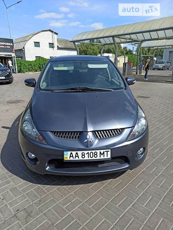 Mitsubishi Grandis (2006)