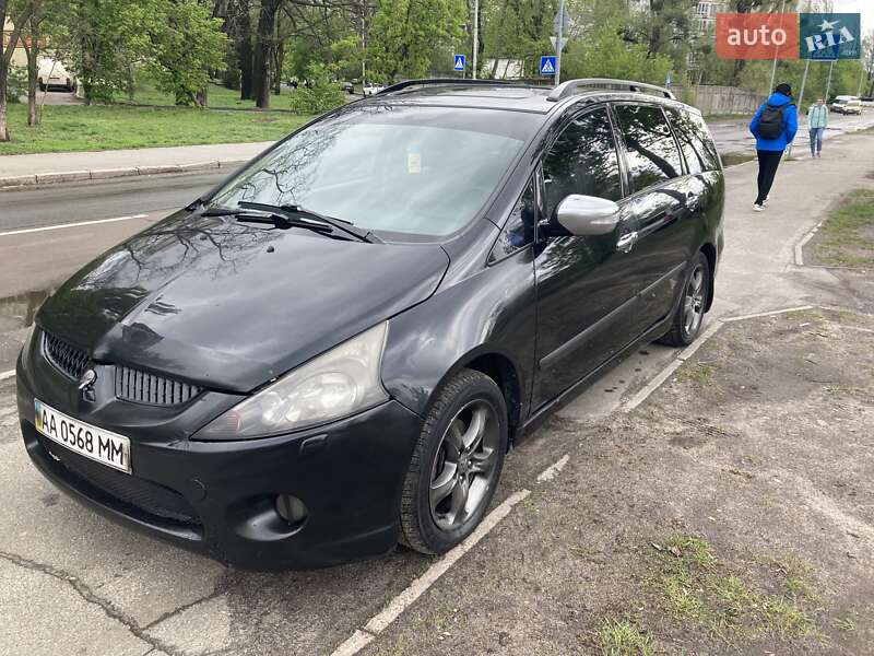Mitsubishi Grandis (2006)