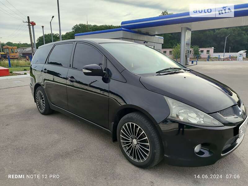 Mitsubishi Grandis (2007)