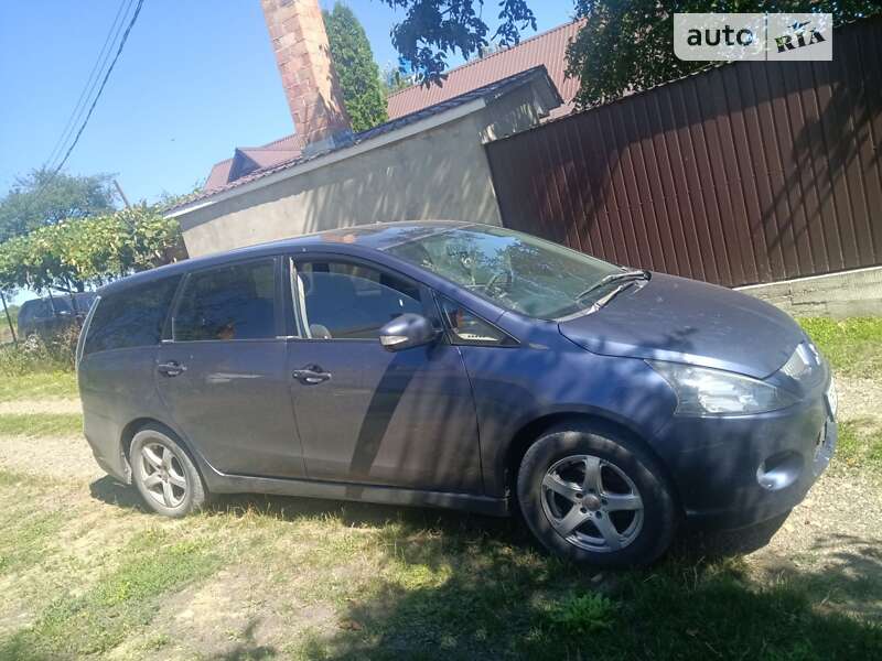 Mitsubishi Grandis (2005)