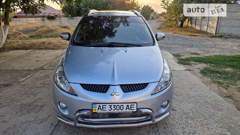 Mitsubishi Grandis (2008)