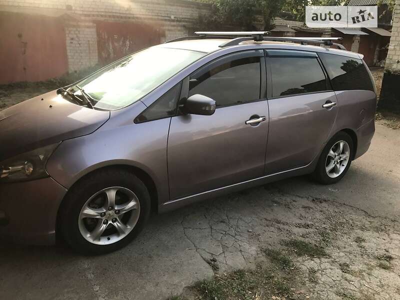 Mitsubishi Grandis (2005)