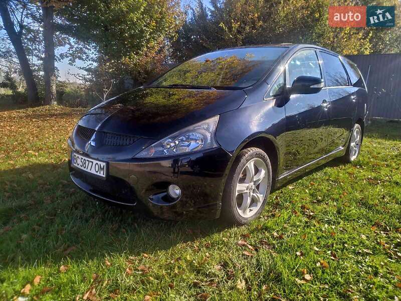 Mitsubishi Grandis (2006)