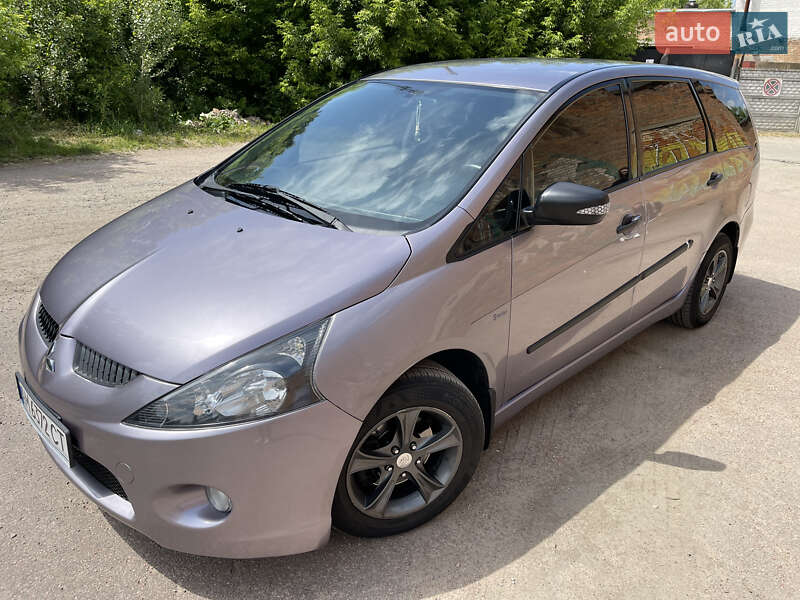 Mitsubishi Grandis (2006)