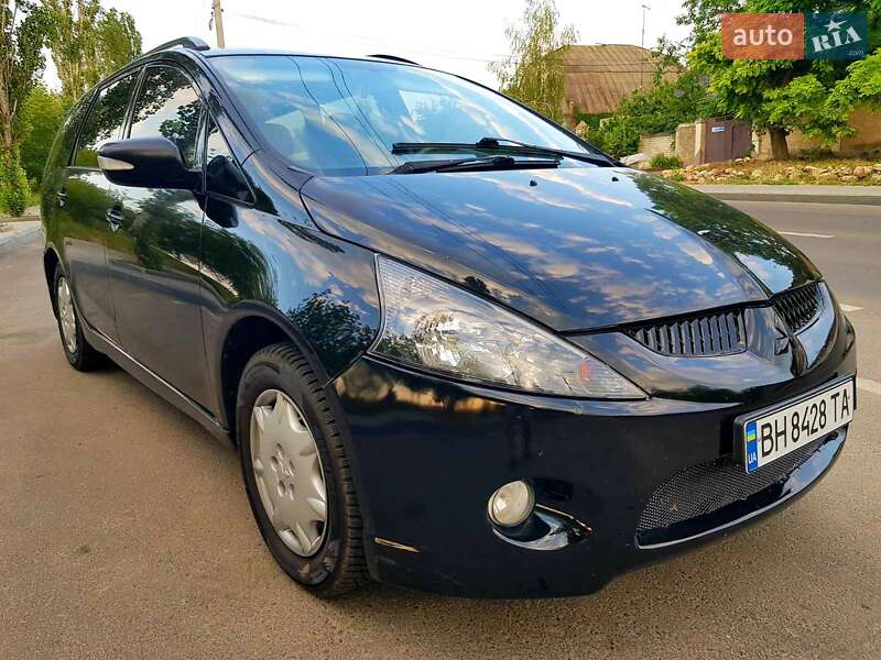 Mitsubishi Grandis (2005)