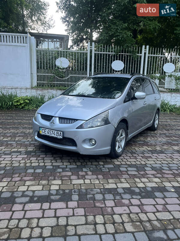 Mitsubishi Grandis (2005)
