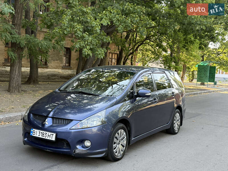 Mitsubishi Grandis (2006)