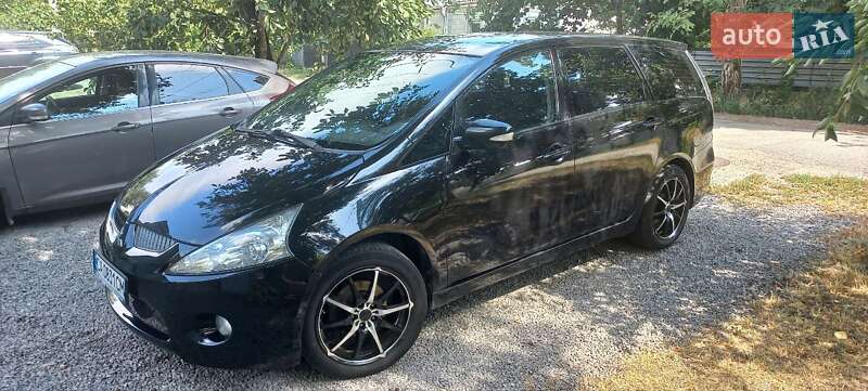 Mitsubishi Grandis (2008)