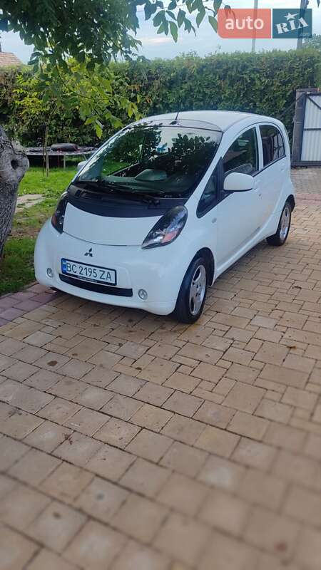 Mitsubishi I-miev (2011)