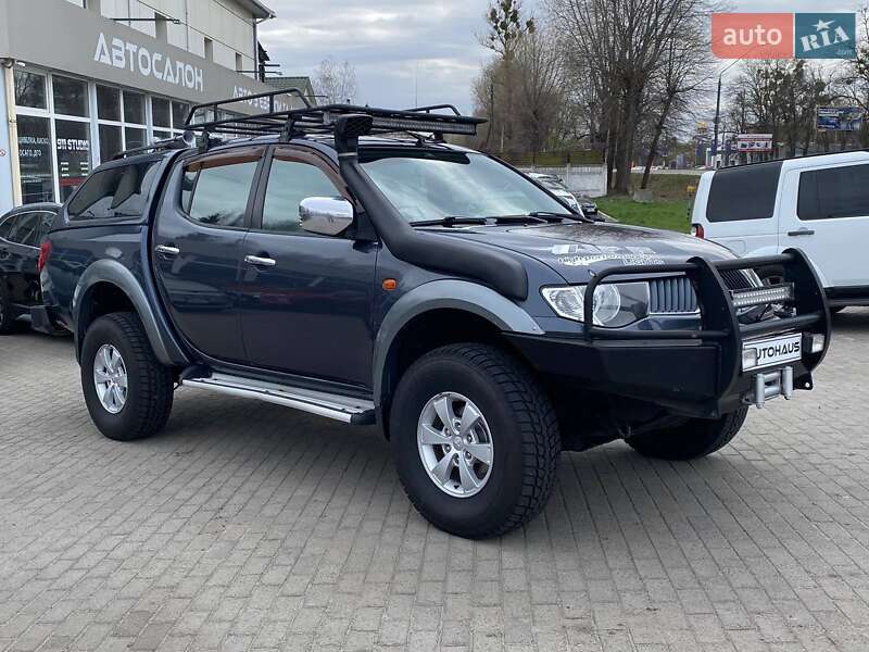 Mitsubishi L 200 (2008)