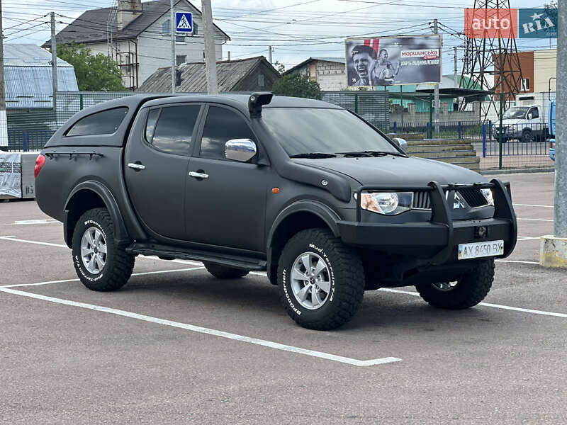 Mitsubishi L 200 (2007)