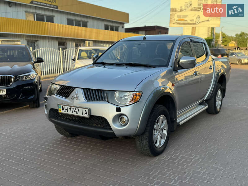 Mitsubishi L 200 (2008)