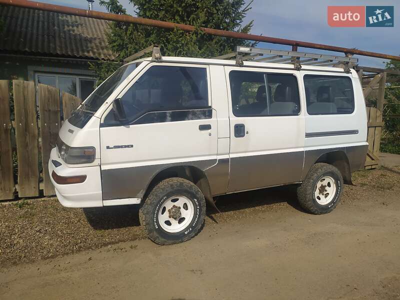 Mitsubishi L 300 (1993)