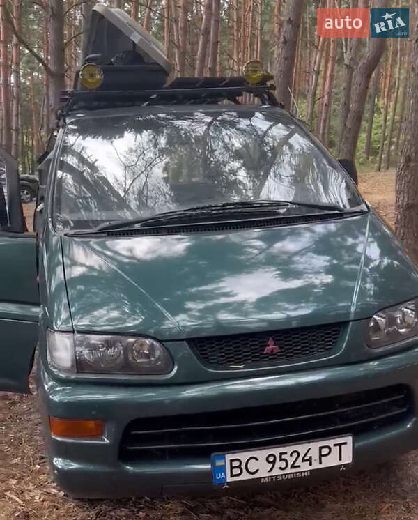 Mitsubishi L 400 (2000)