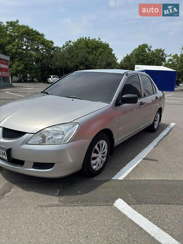 Mitsubishi Lancer (2005)