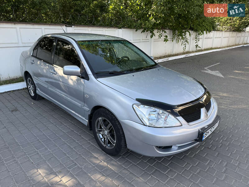 Mitsubishi Lancer (2006)