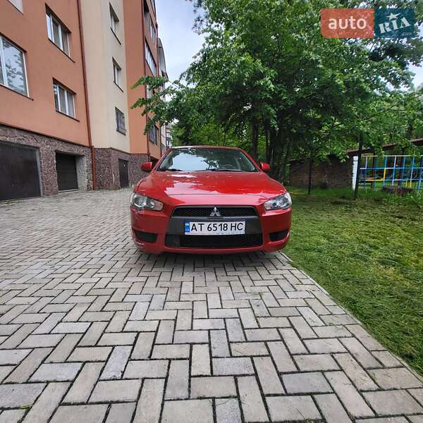 Mitsubishi Lancer (2011)