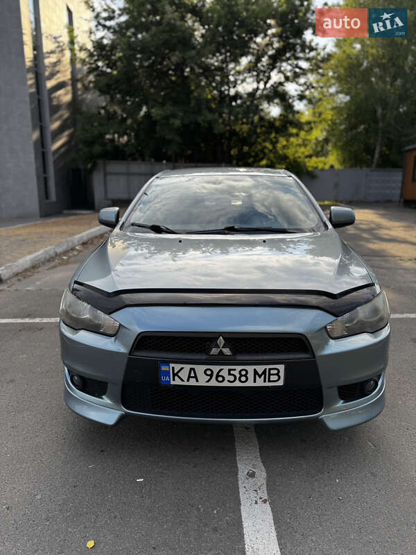 Mitsubishi Lancer (2008)