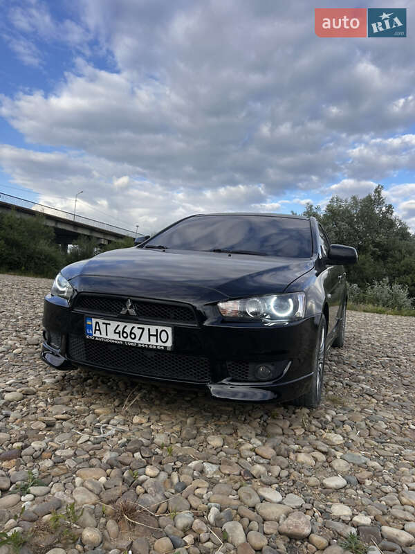 Mitsubishi Lancer (2009)