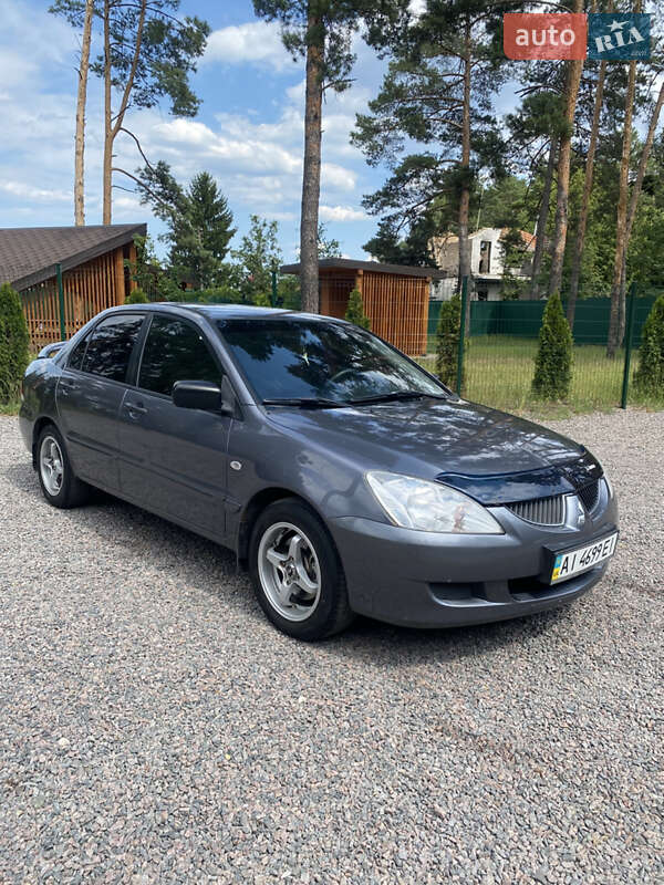 Mitsubishi Lancer (2004)