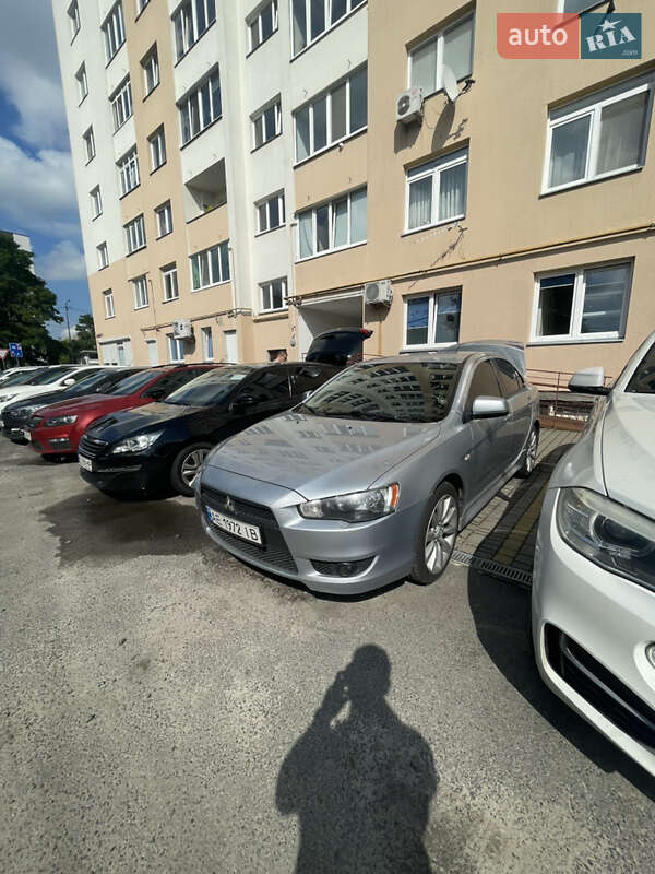 Mitsubishi Lancer (2011)