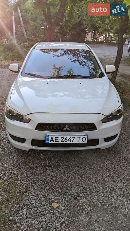 Mitsubishi Lancer (2011)