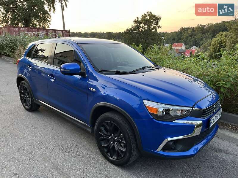 Mitsubishi Outlander sport (2018)
