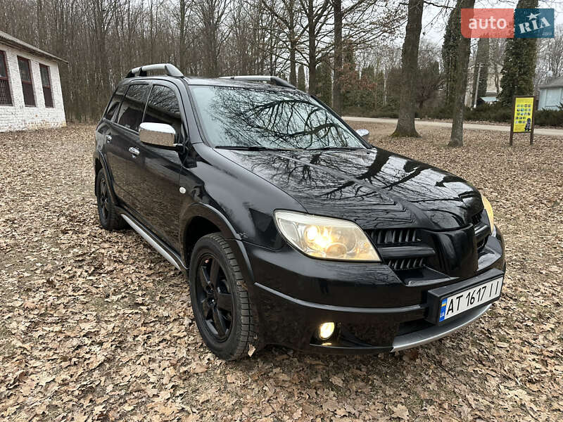 Mitsubishi Outlander (2006)