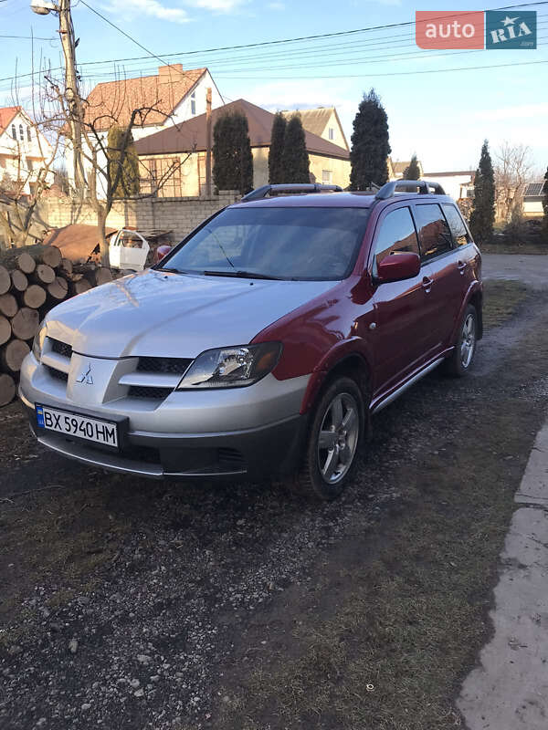 Mitsubishi Outlander (2007)