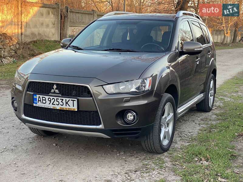 Mitsubishi Outlander (2009)