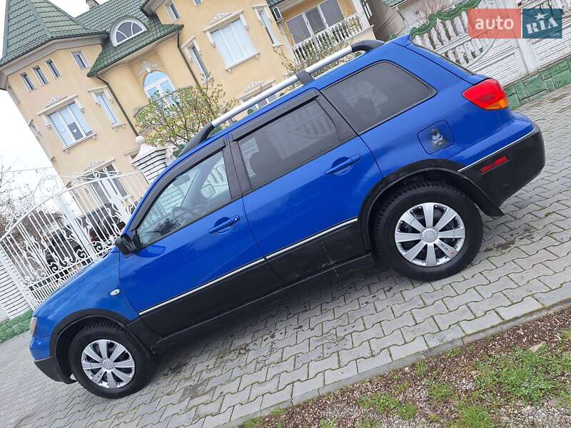 Mitsubishi Outlander (2003)