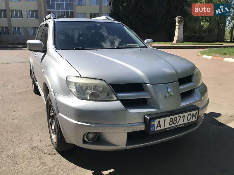 Mitsubishi Outlander (2007)