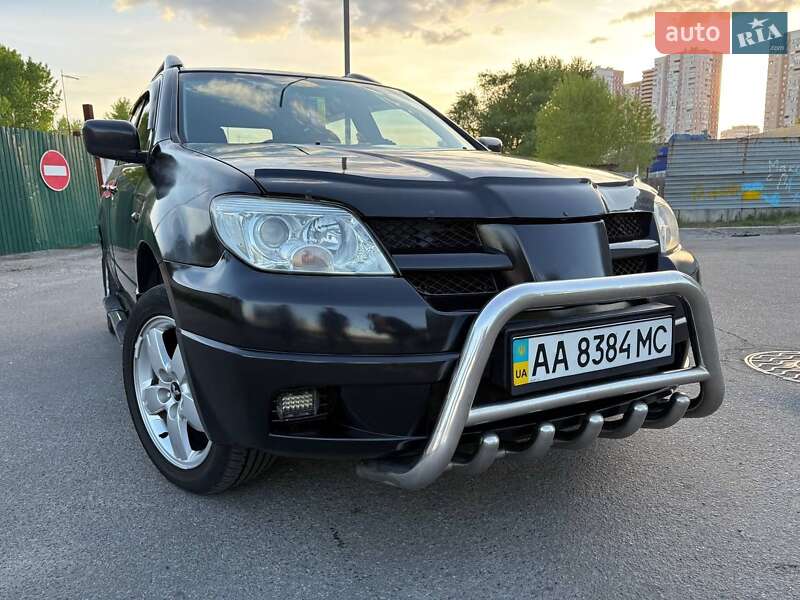 Mitsubishi Outlander (2008)
