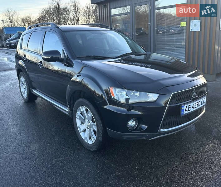 Mitsubishi Outlander (2012)