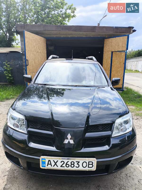 Mitsubishi Outlander (2008)