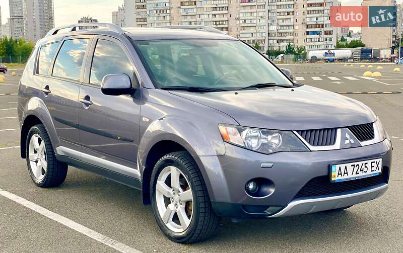 Mitsubishi Outlander (2008)
