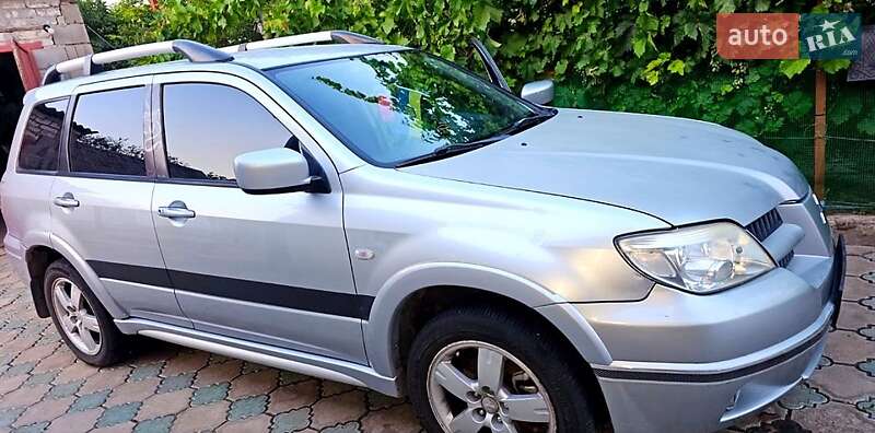 Mitsubishi Outlander (2008)
