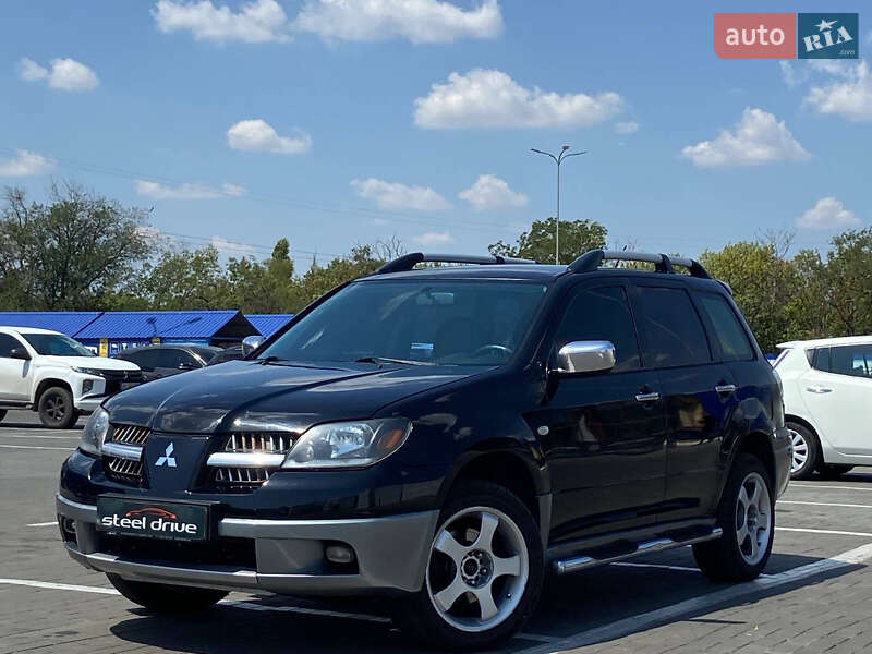 Mitsubishi Outlander (2004)
